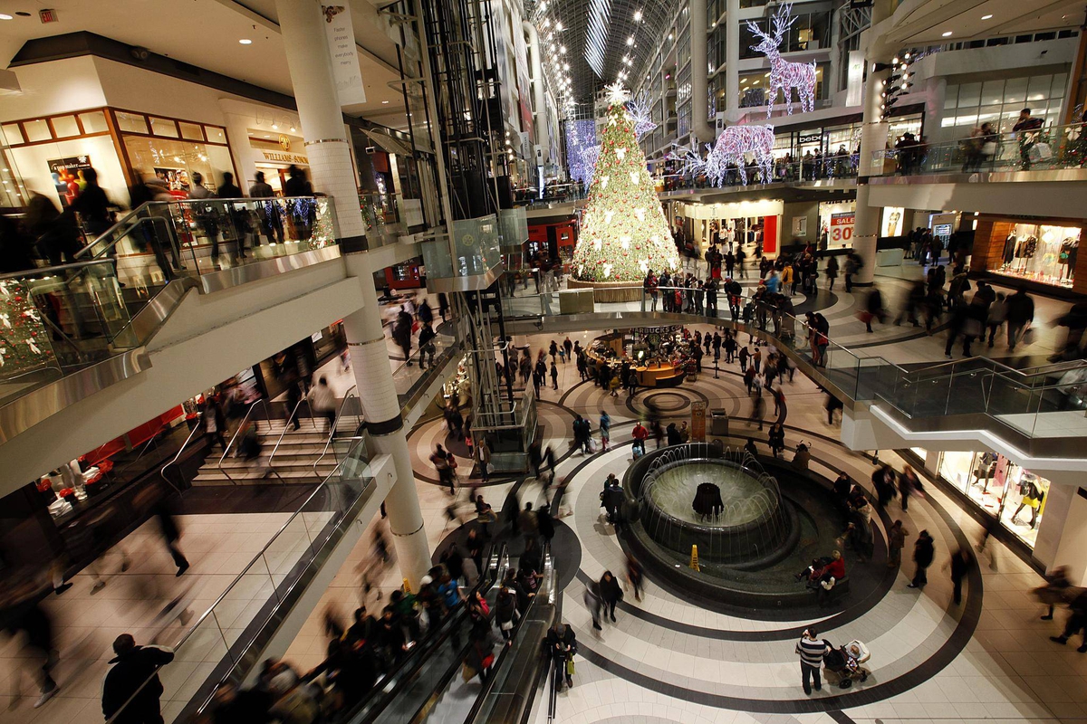 Nearly two-thirds of Canadians feel holiday spending is ‘out of control’